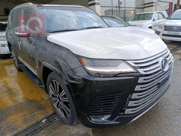 Lexus for sale in Iraq